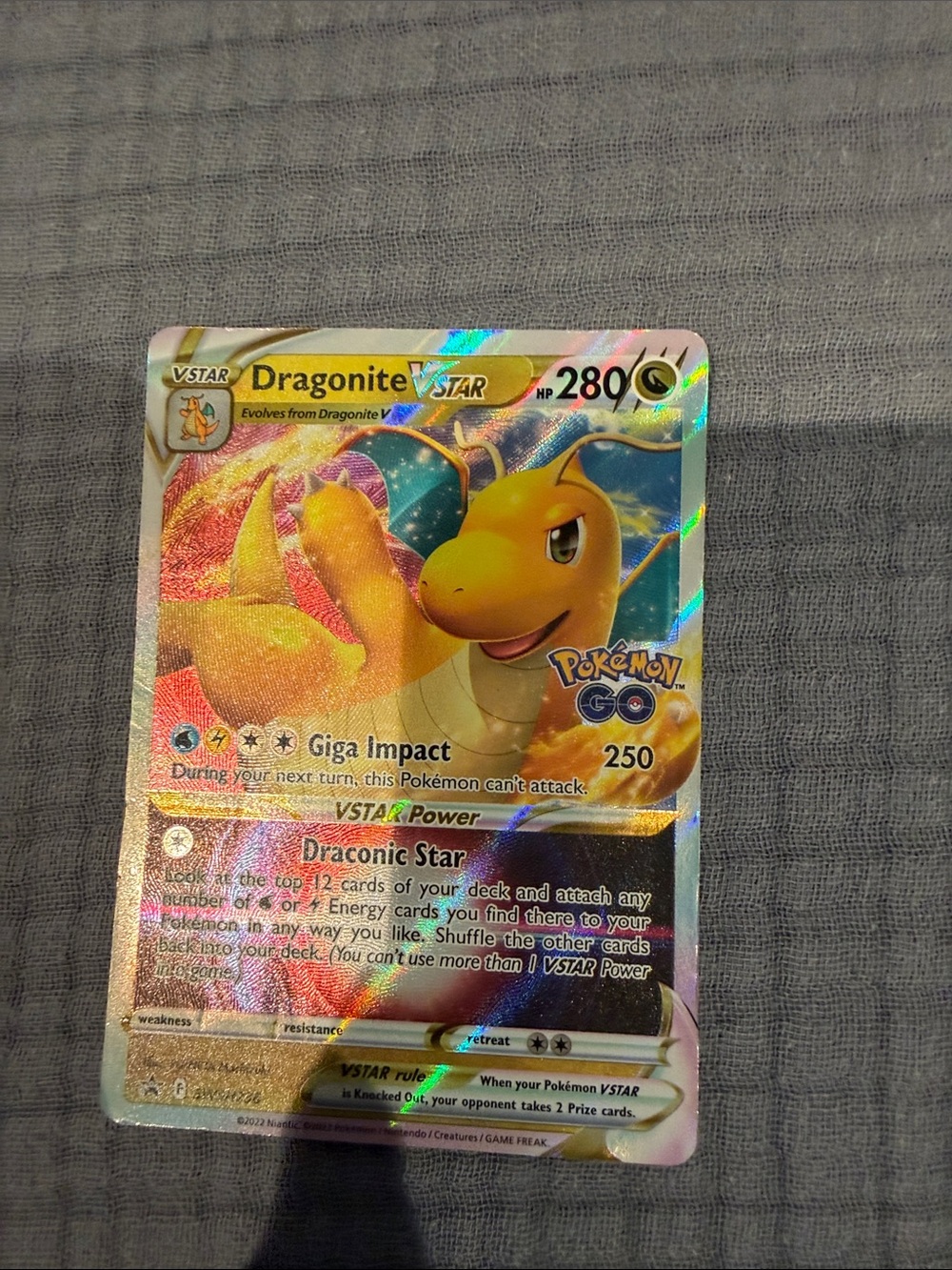 Pokemon Dragonite VSTAR Holographic Yellow Gold Blue Card